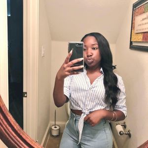 Meet your Posher, Marissa